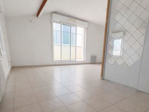   STUDIO/T2 TYPE 1/2 AVEC TERRASSE ET PLACE DE PARKING PRIVE Appartement - 1 pi�ce(s) - 27 m�