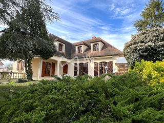  Maison � vendre 9 pi�ces 205 m�