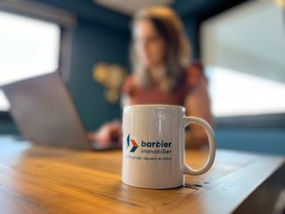  Immeuble � vendre 605 m�