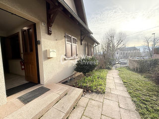  Maison � louer 12 pi�ces 224 m�