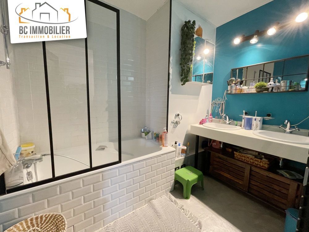 � vendre  Appartement Pr�vessin-Mo�ns (01280)