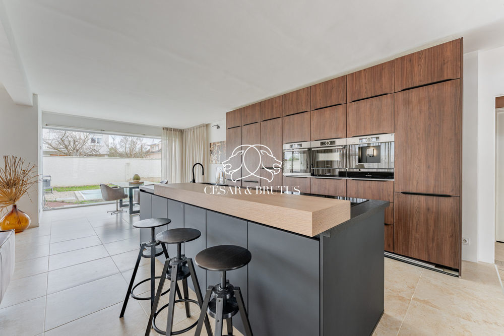 � vendre  Maison Saint-Laurent-de-Mure (69720)