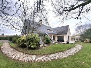  Maison � vendre 9 pi�ces 279 m�