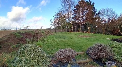   Villa de caract�re en pierre r�nov�e avec piscine Maison - 7 pi�ce(s) - 235 m�