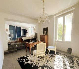  Maison � vendre 12 pi�ces 295 m�