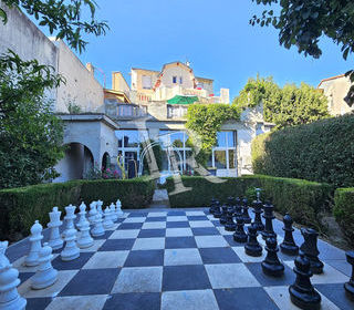  Maison � vendre 9 pi�ces 303 m�