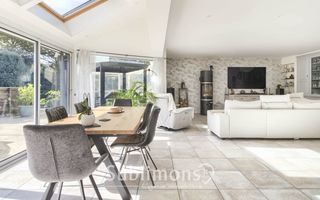  Maison � vendre 10 pi�ces 262 m�