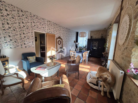   UN BIEN D'EXCEPTION AUX MULTIPLES OPPORTUNIT�S Maison - 15 + pi�ce(s) - 804 m�