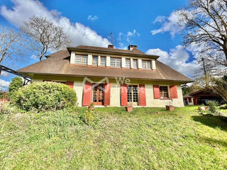  Maison � vendre 8 pi�ces 226 m�