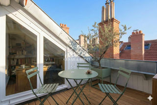  Appartement � vendre 4 pi�ces 155 m�