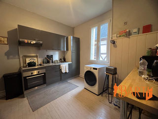  Immeuble � vendre 129 m�