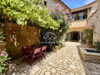  Maison � vendre 10 pi�ces 300 m�