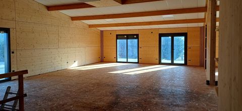 Immobilier Professionnel &agrave; louer Le Pertuis 700 43200 Le pertuis