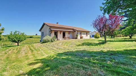   Maison Plain-pied - 113m� - 3 Ch - Terrain 1542m2 Maison - 4 pi�ce(s) - 113 m�