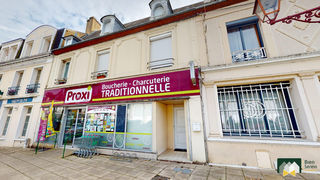  Immeuble � vendre 445 m�