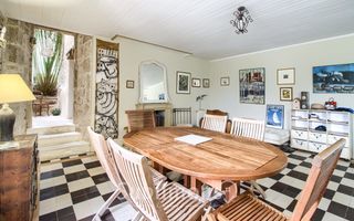  Maison � vendre 6 pi�ces 215 m�