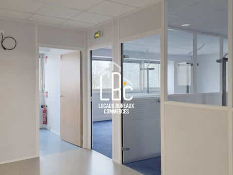 Nantes Eraudi&egrave;re - &Agrave; louer bureaux d'environ 130 m&sup2; 1459 44300 Nantes
