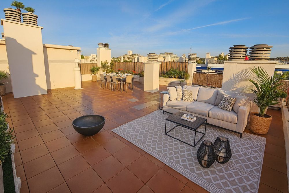� vendre  Appartement Antibes (06600)