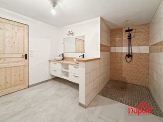  Maison � vendre 5 pi�ces 225 m�