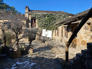  Maison � vendre 15 + pi�ces 270 m�