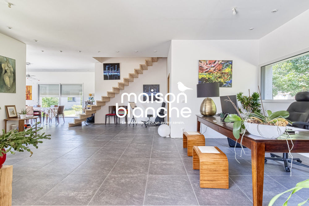 � vendre  Maison Feneu (49460)