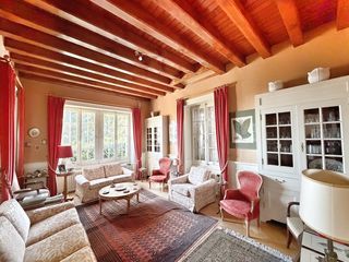  Maison � vendre 8 pi�ces 236 m�