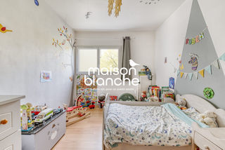  Appartement � vendre 4 pi�ces 81 m�