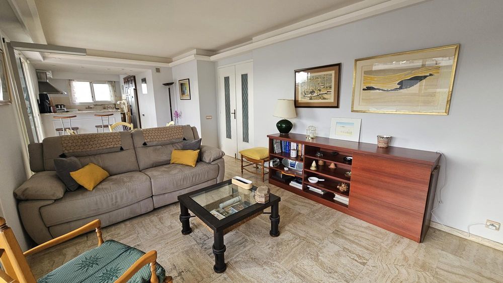 � vendre  Appartement Antibes (06600)