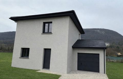   � vendre une maison � �tage � construire sur un terrain de 5 Maison - 4 pi�ce(s) - 80 m�