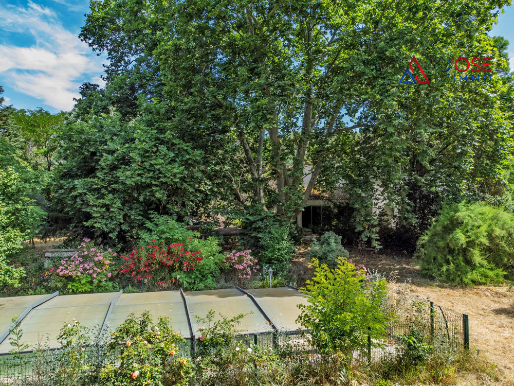 � vendre  Maison Cabri�s (13480)