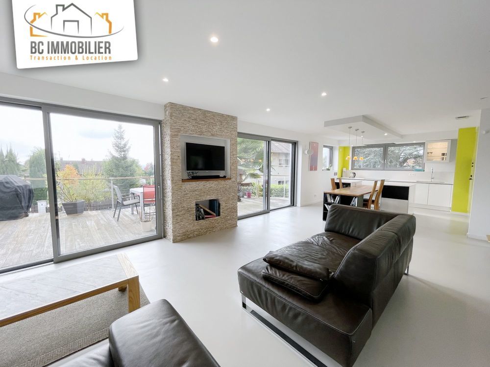 � vendre  Maison Pr�vessin-Mo�ns (01280)