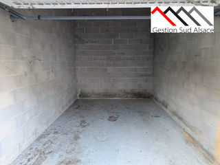  Parking / Garage � vendre 8 m�