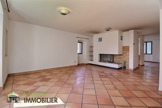  Maison � vendre 6 pi�ces 235 m�