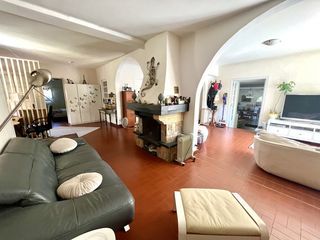  Maison � vendre 4 pi�ces 163 m�