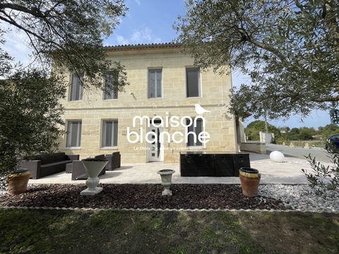   ENSEMBLE DE DEUX MAISONS : MAISON FAMILIALE + MAISON ATTENANTE Maison - 9 pi�ce(s) - 289 m�