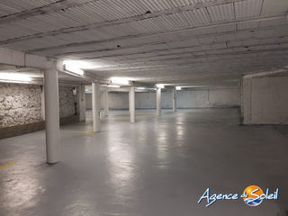 Parking / Garage � louer 3 m�
