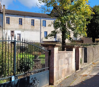  Immeuble � vendre 310 m�