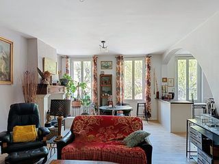  Appartement � louer 3 pi�ces 90 m�