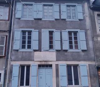  Maison � vendre 8 pi�ces 270 m�