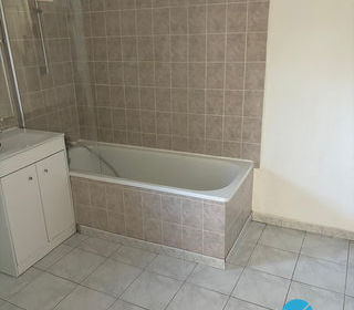  Immeuble � vendre 180 m�