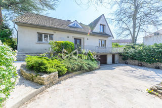  Maison � vendre 8 pi�ces 180 m�