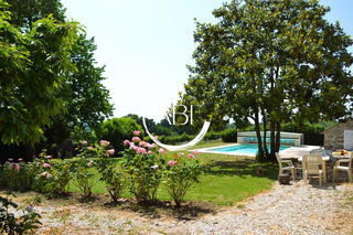  Maison � vendre 9 pi�ces 230 m�