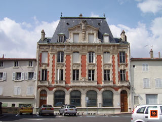  Immeuble � vendre 560 m�