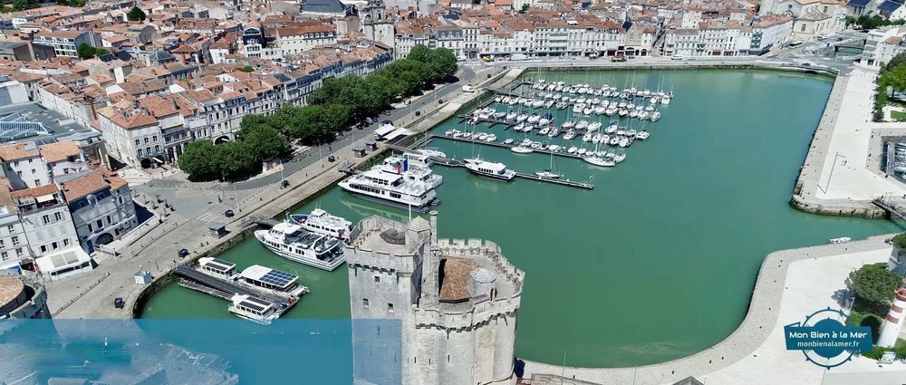 � vendre  Appartement La Rochelle (17000)