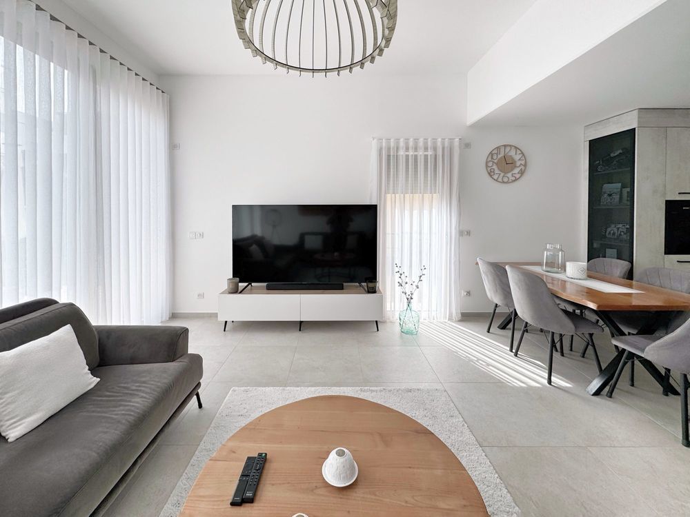 � vendre  Appartement Ferney-Voltaire (01210)