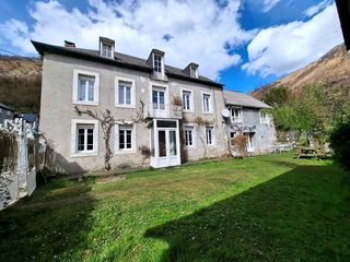  Maison � vendre 6 pi�ces 203 m�