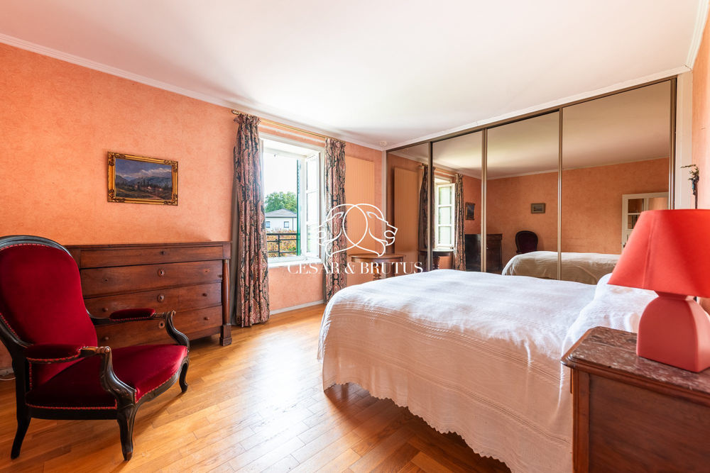 � vendre  Maison Montluel (01120)