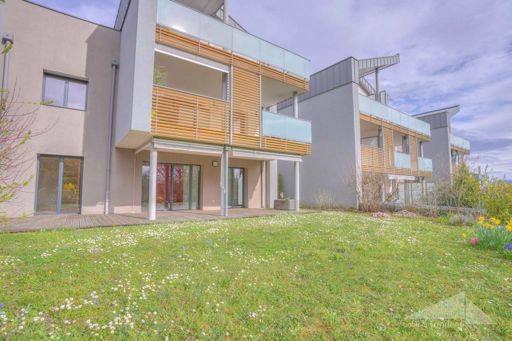 � vendre  Appartement Pr�vessin-Mo�ns (01280)