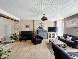  Maison � vendre 9 pi�ces 210 m�