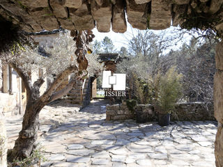  Maison � vendre 15 + pi�ces 270 m�